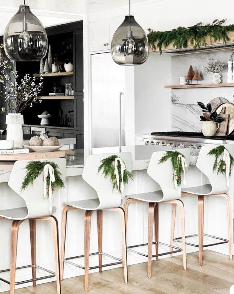 ARE YOU READY TO DECORATE YOUR FURNITURE AT HOME? IQ Kitchens works