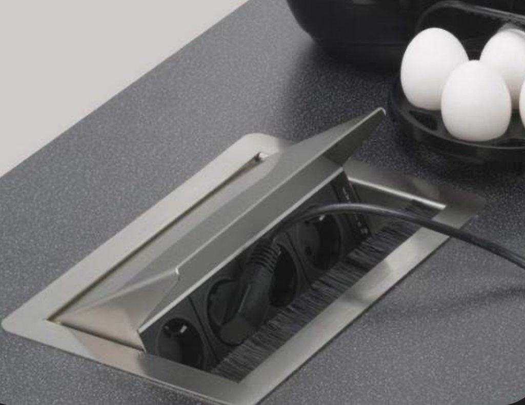 TOP-19 mistakes in the kitchen IQ Kitchens works