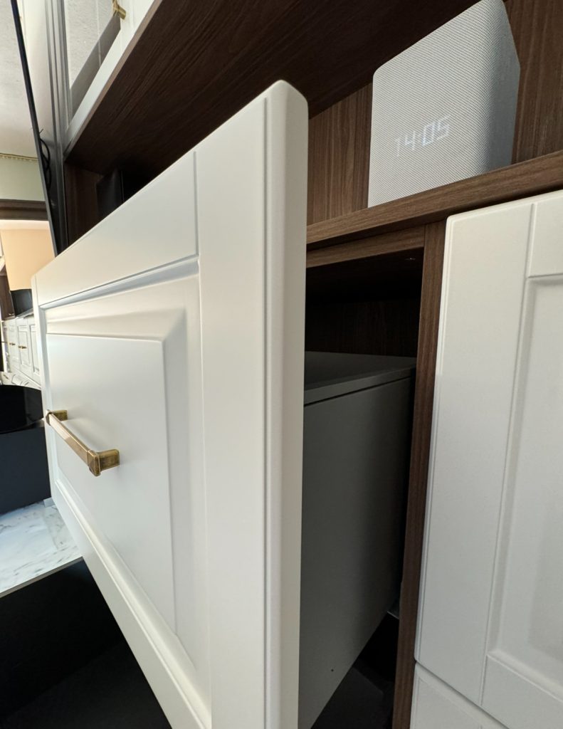 New tv-zone for our clients IQ Kitchens works
