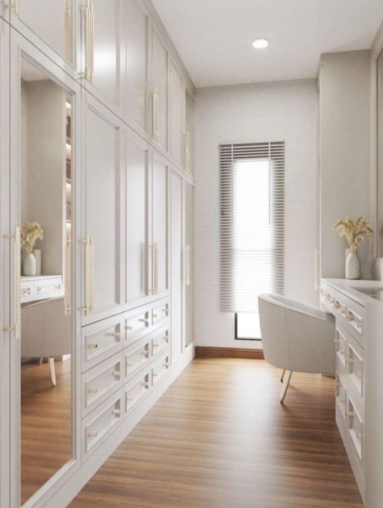  Custom Wardrobe Solutions IQ Kitchens works