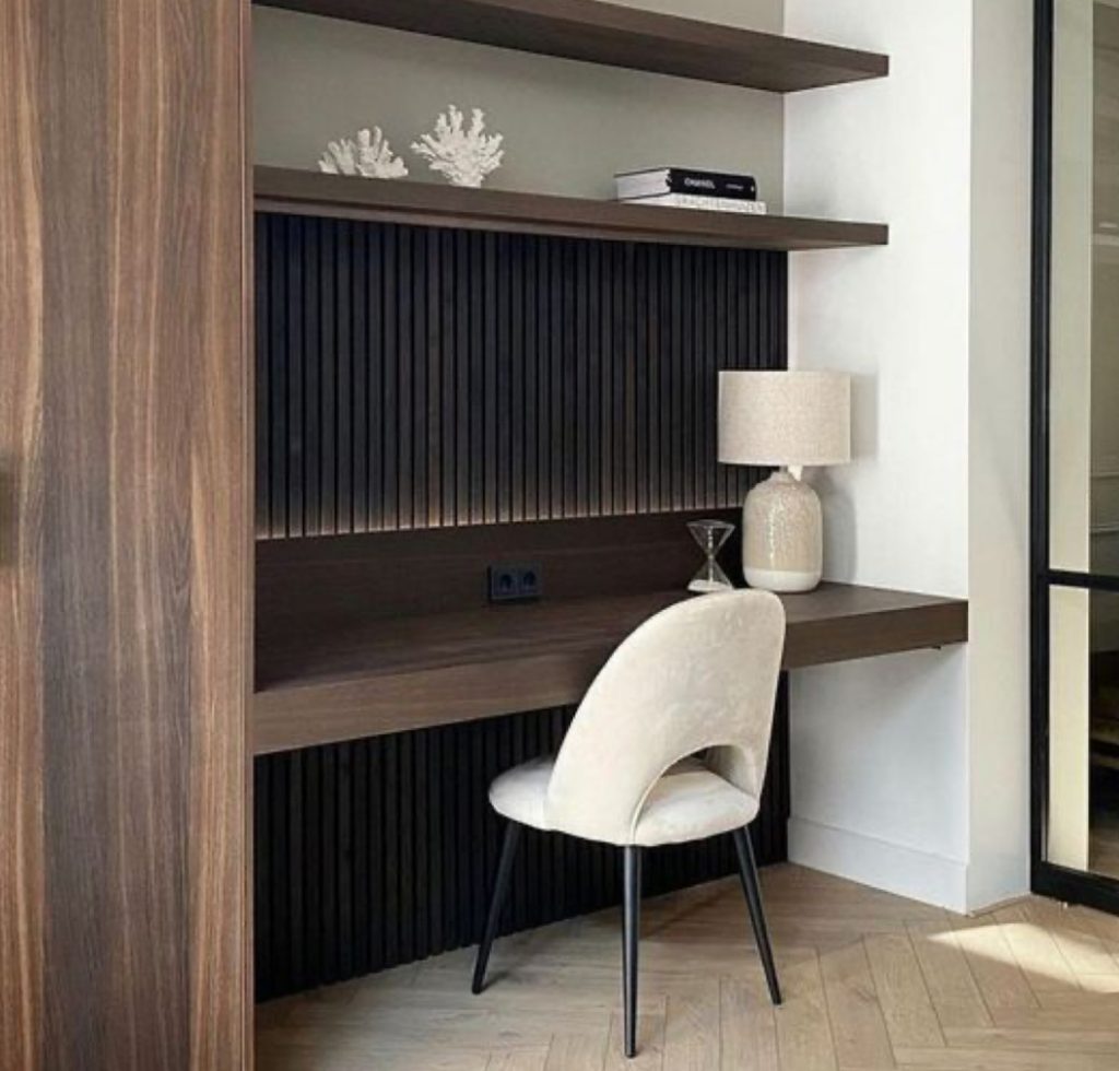 Designing a Functional and Stylish Home Office /Alicante IQ Kitchens works