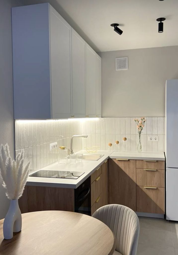 JOB VACANCY IQ Kitchens works