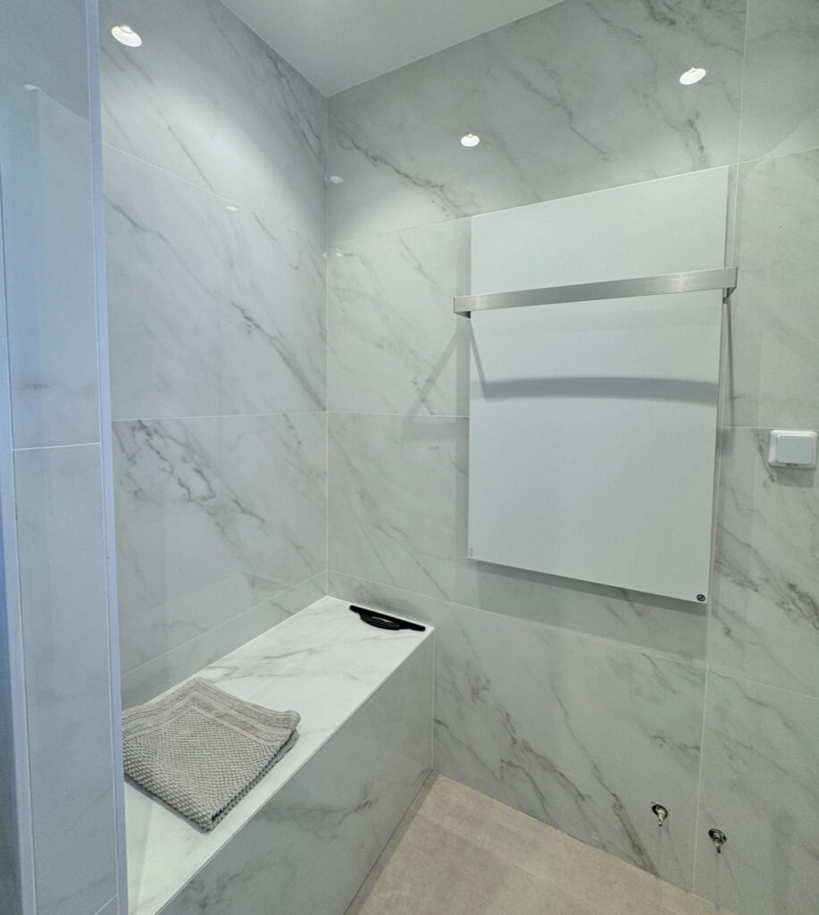 Transform your bathroom with a bespoke vanity unit from IQ Kitchens IQ Kitchens works