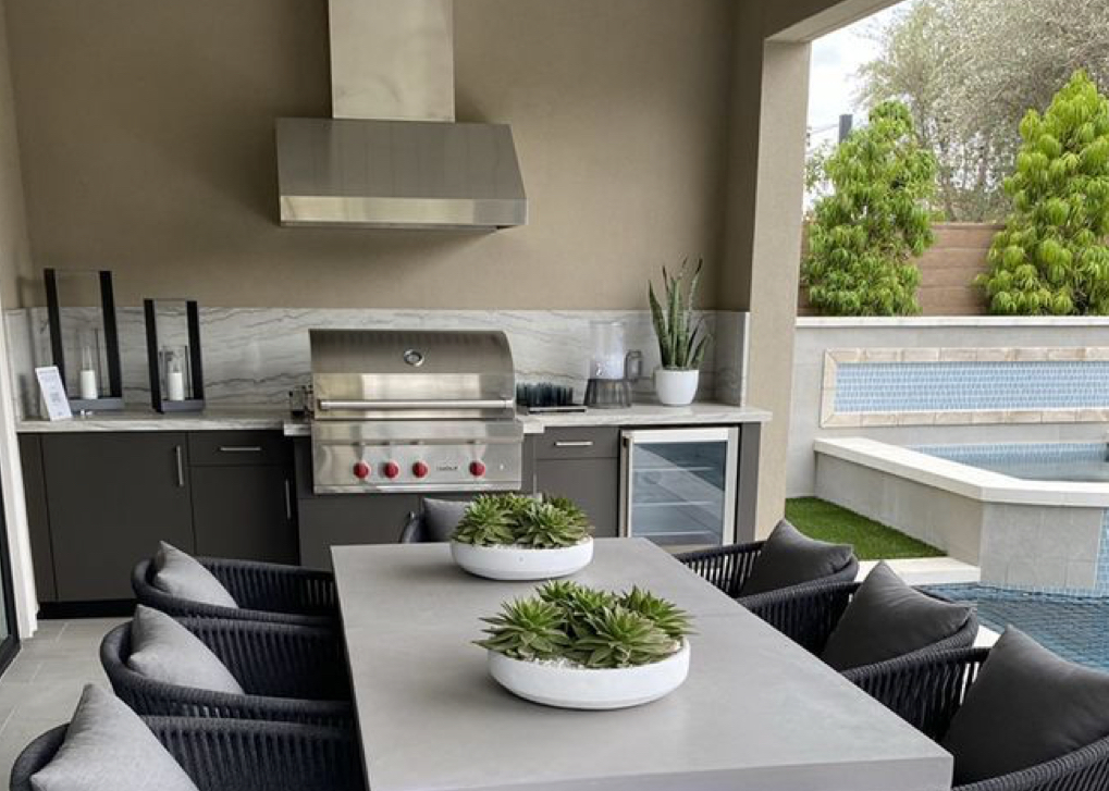 IQ Kitchens: outdoor terrace kitchens – practical elegance for your spanish home IQ Kitchens works