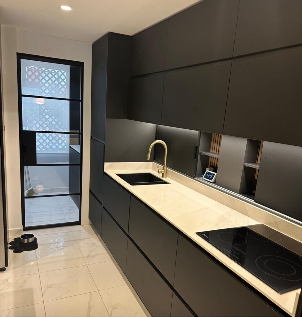 Completion of a unique project by IQ Kitchens: Modern kitchen and laundry room in San Juan IQ Kitchens works