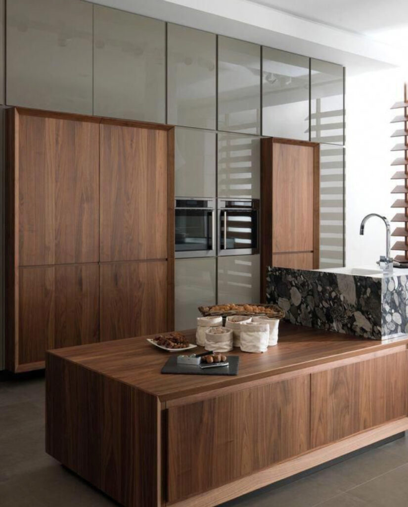 In places like San Miguel de Salinas and Los Montesinos, we have designed many wardrobes... IQ Kitchens works