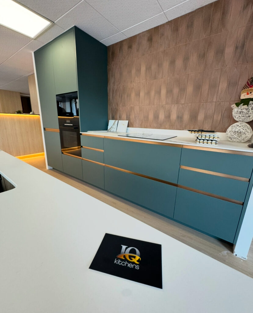 Visit the IQ Kitchens showroom in San Miguel de Salinas for ordering a dream-kitchen IQ Kitchens works