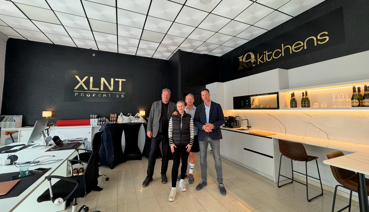 "XLNT Properties":find your dream property and create a unique interior with IQ Kitchens and IQ Renovations IQ Kitchens works