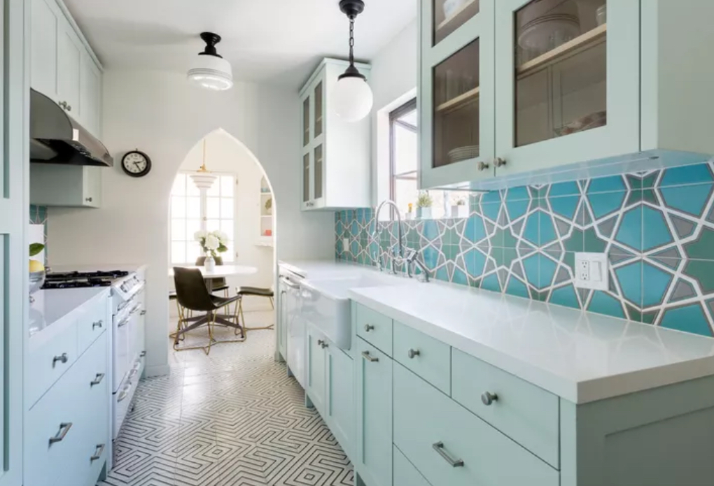 What surprised us most about installing kitchens in Spain? IQ Kitchens works