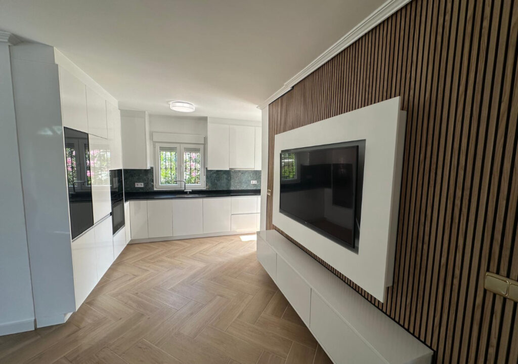 Do you live in Villa Martin? Then you’re probably familiar with... IQ Kitchens works