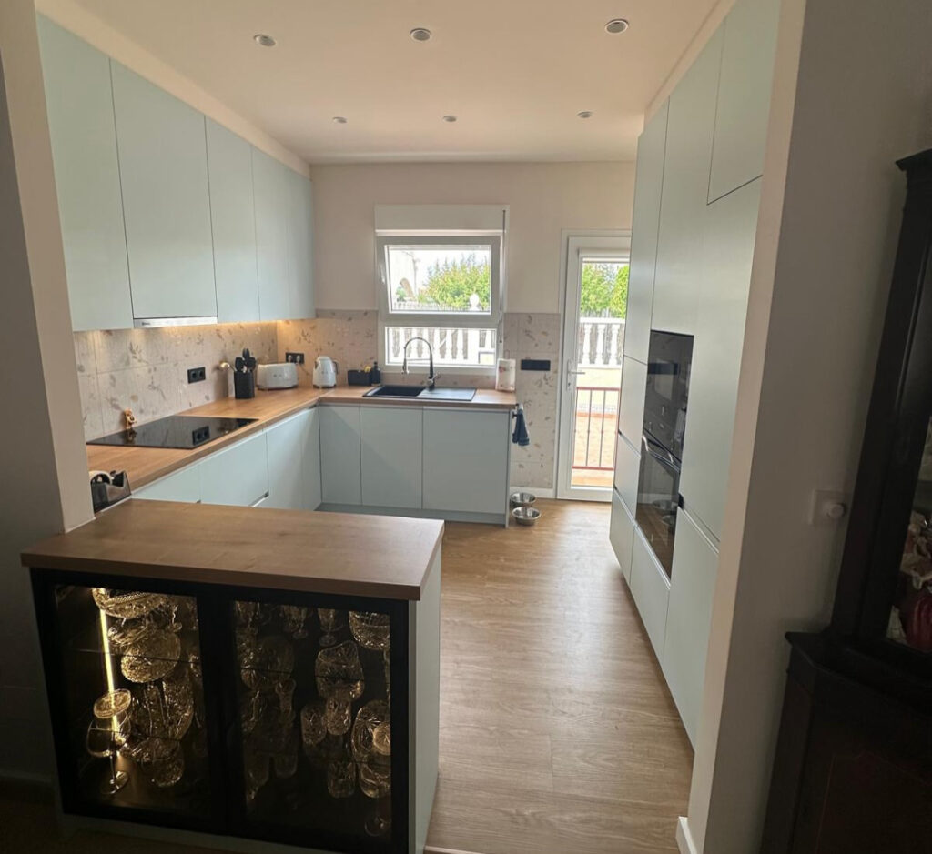 IQ Kitchens vacation IQ Kitchens works