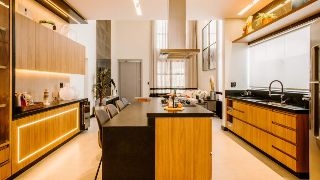 Cocina en L vs U vs con isla: cuál conviene según metros y estilo de vida (con ejemplos) IQ Kitchens works